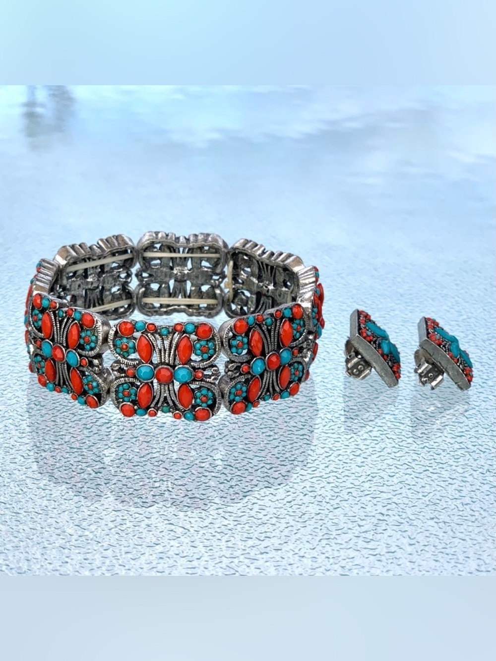 Southwestern Faux Coral & Faux Turquoise Stretch Bracelet and Clip-On Earrings - Picture 2 of 5
